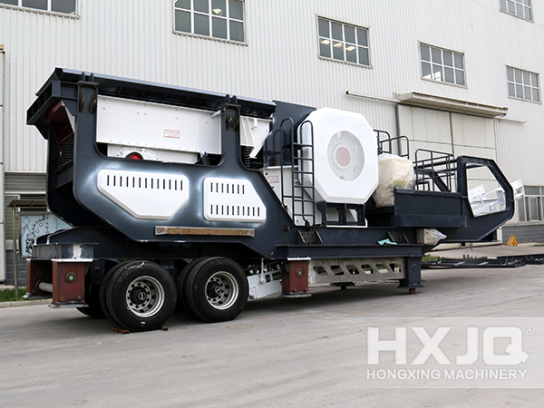 Mobile Crusher in Factory Mobile Crusher in Factory